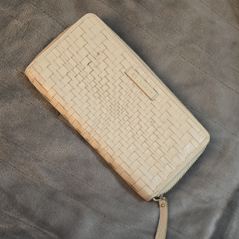 COLE HAAN Cream Woven Wallet